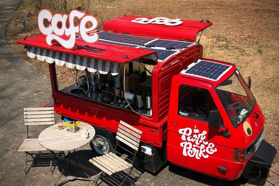 Voyager controller solar application for a truck