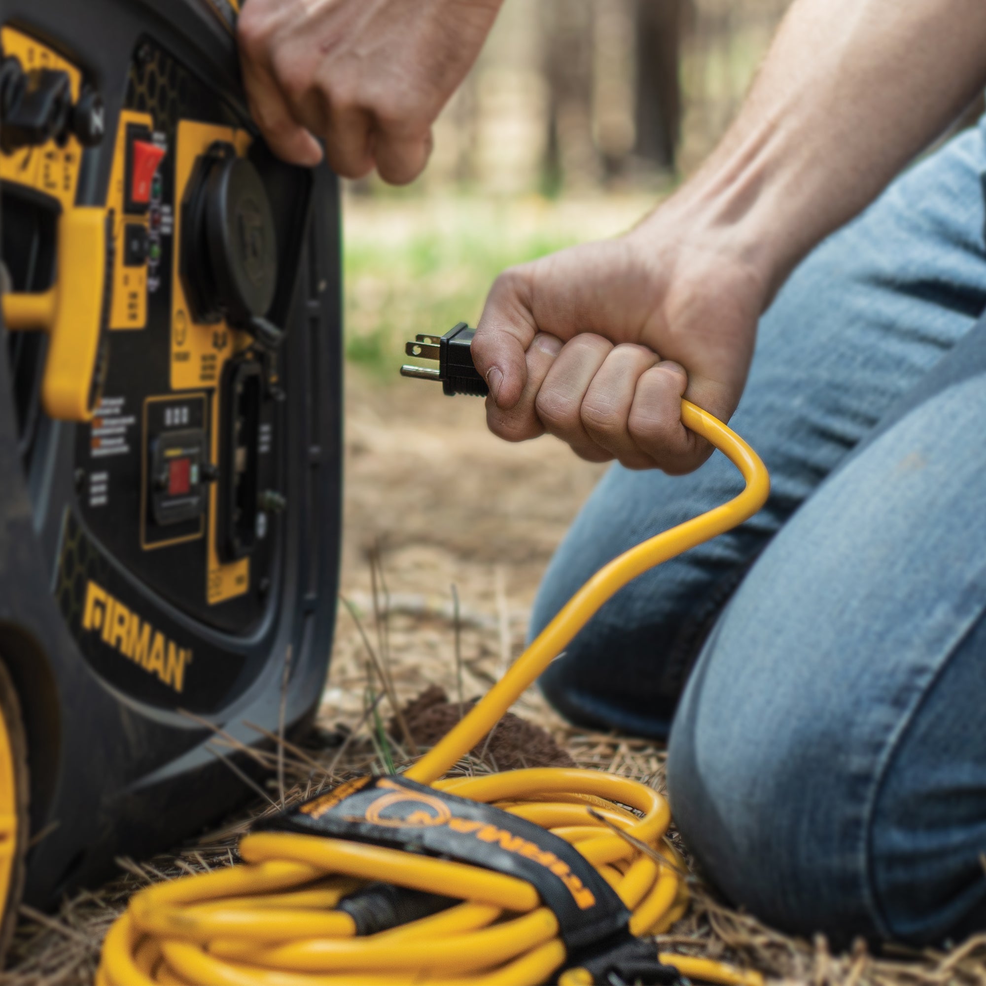 25ft Heavy Duty 5-15P to 5-15R Generator Utility Power Cord With Storage Strap